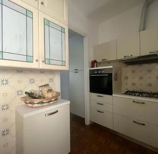 Casa Emma In Center Apartment Alba (Piedmont)