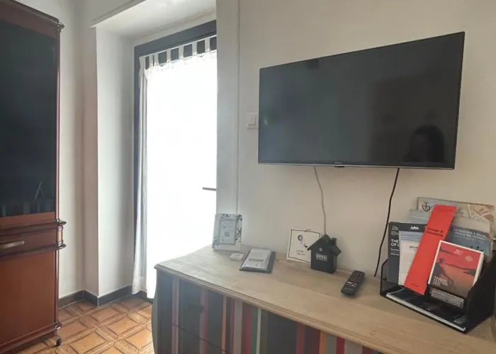 Apartment Casa Emma In Center